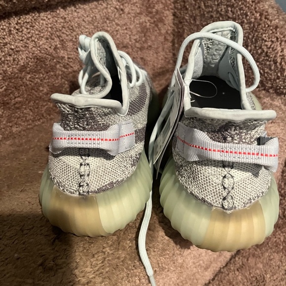 New Yeezy Boosts 360 V2s size 9. These were my wifeโs and she never wore them. - Picture 3 of 10